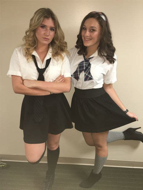 Serena And Blair Gossip Girl Costume Hot Halloween Costumes Nerd Halloween Costumes School