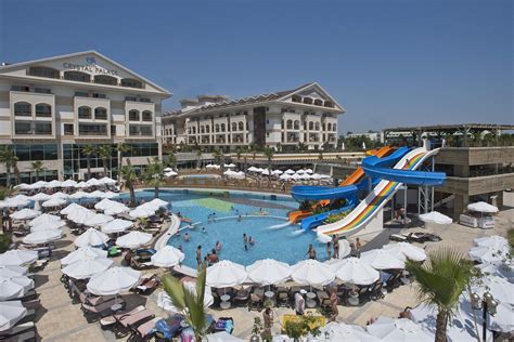 Book your hotel in crystal palace. Hotel Crystal Palace Luxury Resort & Spa in Turkse Rivièra ...