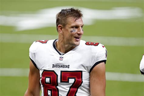 Rob Gronkowski 'playing extremely well' for Buccaneers, Bruce Arians 