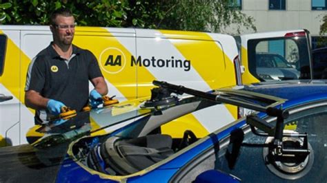 Aa Auto Glass To Repair Or Replace Windscreen Glass Aa New Zealand