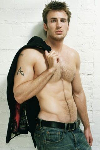 Chris Evans Hairy Chest Beefcake Mouthwatering Sexy Photo Fun Things Chris Evans Robert