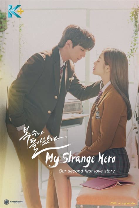 Cuando kang bok soo era estudiante de secundaria, fue falsamente acusado de cometer actos de violencia y fue expulsado de la escuela. K-Drama Review: "My Strange Hero" Triumphs Through Sweet Revenge With A Brave Concept