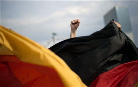 Germany Ethics Council Lets Legalize Incest