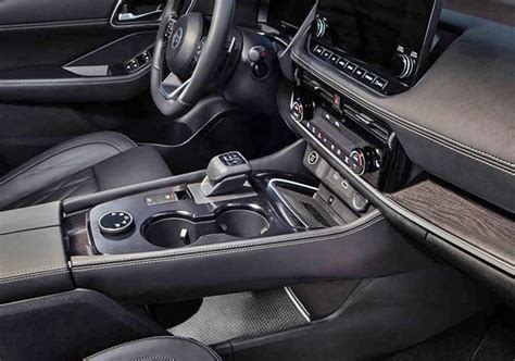 The carmaker has just announced interior specs for the new 2022 model, greatly improving on the space and functionality of. Burlappcar: 2021 Nissan Pathfinder: early look inside!