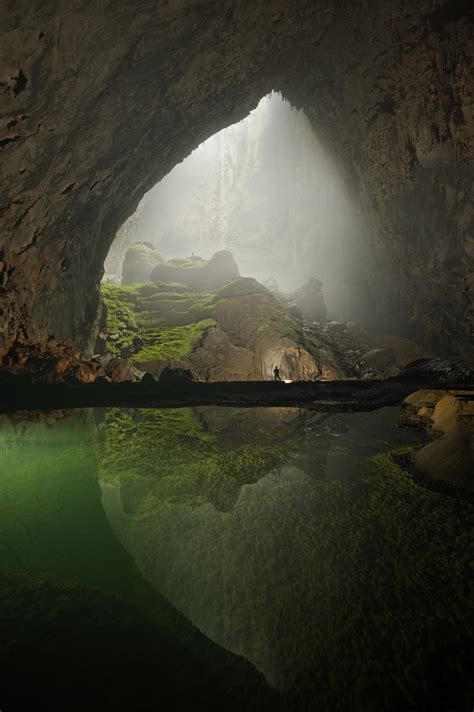 Interesting Photo Of The Day Rare View Of The Worlds Largest Cave