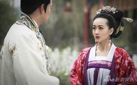 To connect with 微博, join facebook today. 《少年狄仁杰》收官 李雯雯智斗黄宗泽|李雯雯|少年神探狄仁杰|黄宗泽_新浪娱乐_新浪网