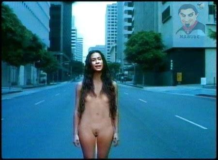 Alanis Morissette Goes Completely Naked Shows Off Bare My XXX Hot Girl