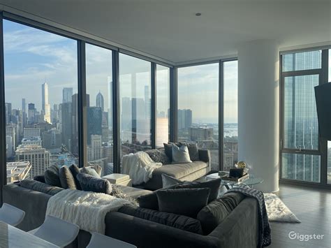 Beautiful Luxury Apartment W Skyline View Rent This Location On Giggster
