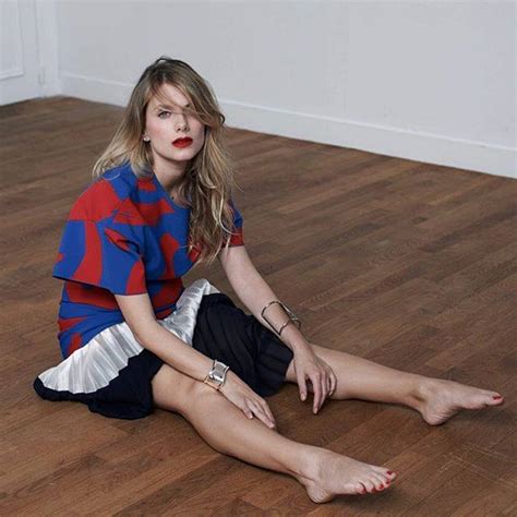 Mélanie Laurent s Feet