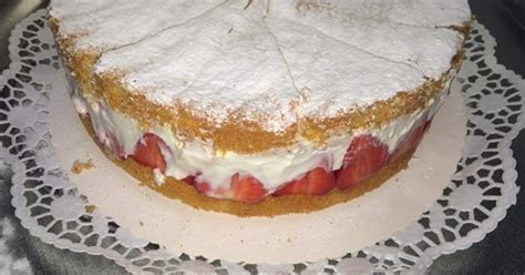 Käse Sahne Torte mit Erdbeeren von knuddelkeksi Ein Thermomix Rezept