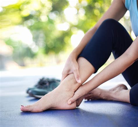 Leg Aching And Leg Pain Vein Disease Symptoms — Physicians Vein Clinics