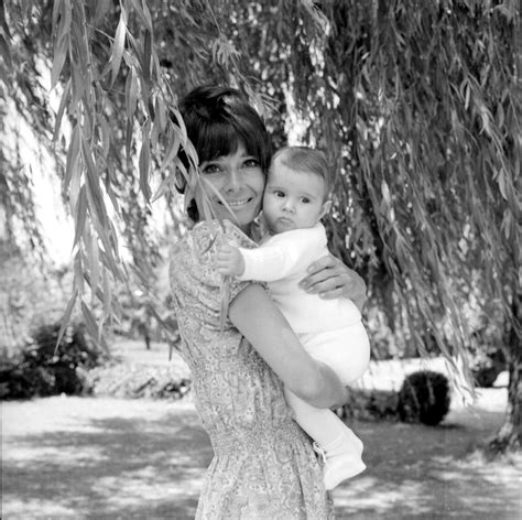 Audrey Hepburn Son Fils Luca Dotti Nous Raconte Sa Mère Télé Star