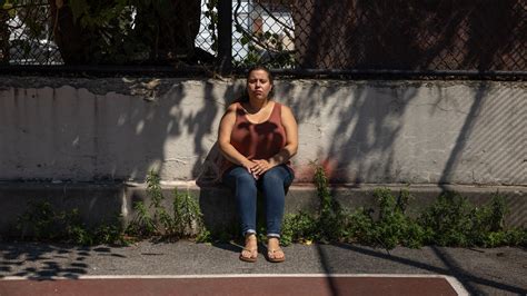 As New York’s Fear of Crime Grows, a Neighborhood Lives With Its
