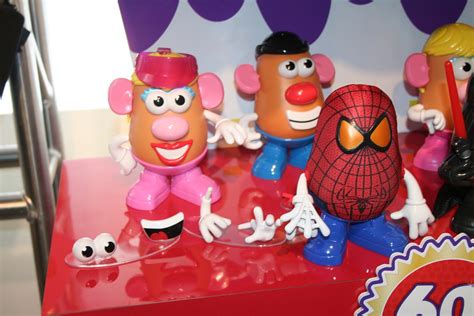 Toy Fair 2012 Coverage Hasbro Mr Potato Head Parry