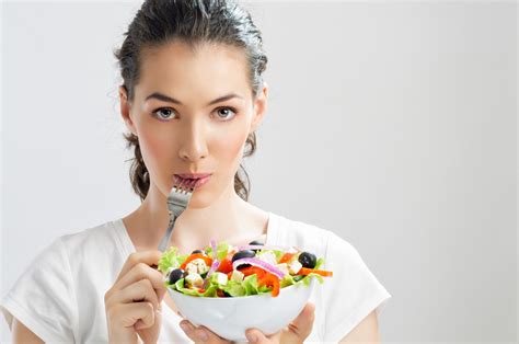 Varietà di cereale contengono proteine, tra cui riso e mais, che non hanno l'abilità di costituire gluten, il quale tende ad abbondare specialmente all'interno del grano (poichè quest'ultimo contiene l'80% di glutenina e gliadina sul complesso di proteine). In quali alimenti si trova il nichel? - Bigodino