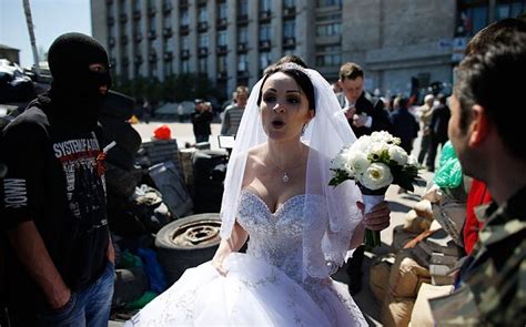 In Slavyansk Not Even The Threat Of War Can Stop A Wedding