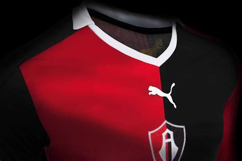 Chicago fire fc was founded as chicago fire soccer club on october 8, 1997. Jersey Centenario Puma del Atlas FC 2016 | Planeta Fobal