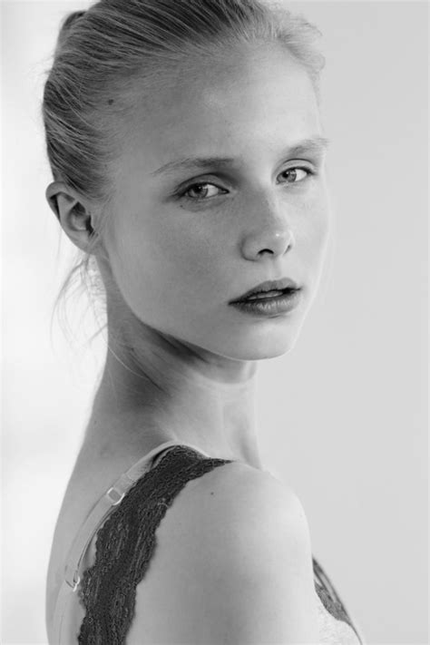 Vera Vassilieva Metro Models