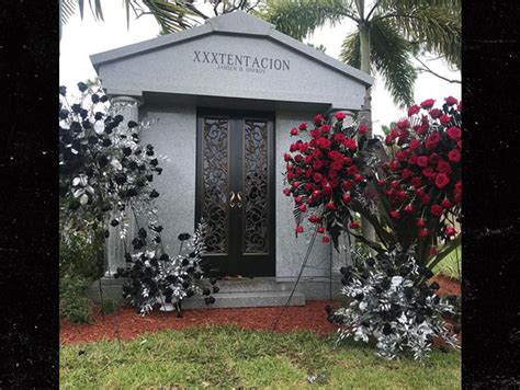 Xxxtentacion S Mother Reveals His Mausoleum At Burial Site Tmz Com