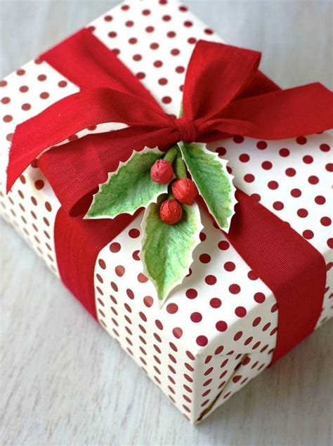 30 T Wrapping Ideas For Christmas • Inspired Luv