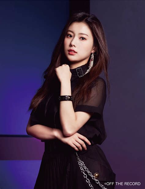 Many let's get its and oh my gad its. Kang Hyewon - K-Pop - Asiachan KPOP Image Board