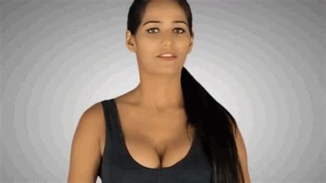 Aawaz bollywood gif images / explore and share the best. Bollywood Actress GIF - Bollywood Actress Introducing - Discover & Share GIFs