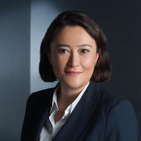 Es wird nochmals gefeiert und getanzt. Martina Andexlinger - Abteilungsleiterin Integrierte ...