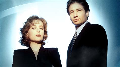 Get Your First Look At Mulder And Scully In The X Files Revival