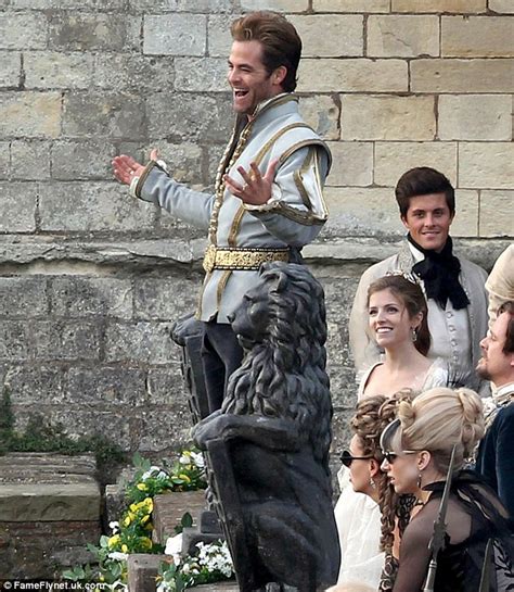 Anna Kendrick And Chris Pine Begin Filming Into The Woods With
