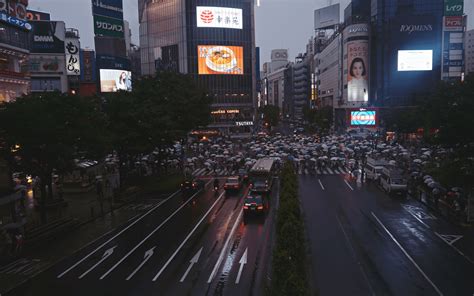 Tokyo Rain Wallpapers Top Free Tokyo Rain Backgrounds Wallpaperaccess