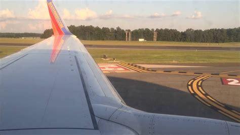Southwest 737 700 Takeoff From Raleigh Durham Rdu Airport Youtube
