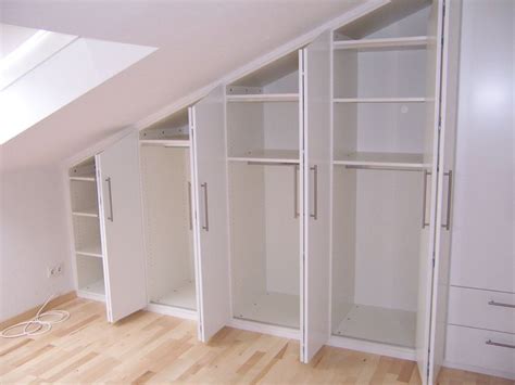 Mit unserem pax planer gestaltest du ganz leicht deinen neuen kleiderschrank. kleiderschrank dachschräge ikea | Wardrobe wall, Ikea pax ...