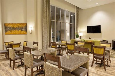 A complete renovation of hampton inn & suites minneapolis / downtown was completed in 2015. Hampton Inn & Suites - Downtown Minneapolis, MN - Valiant ...