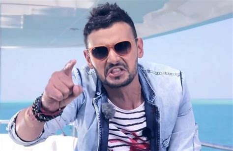 Check spelling or type a new query. تسريب فيديو لـ سما المصري و رامز جلال .. و قناة MBC تتدخل
