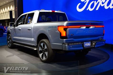 2022 Ford F 150 Lightning Pictures