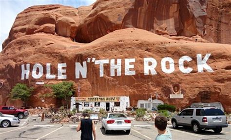 Weirdest Roadside Attractions In The Us Huffpost Life