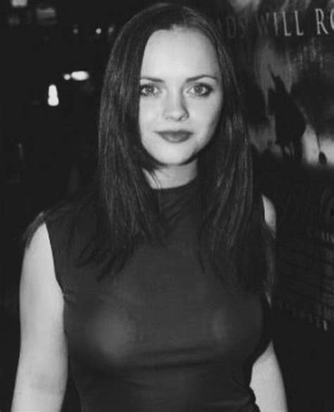 pin de worm en christina ricci actrices bonitas actrices sexy fotos de rostro