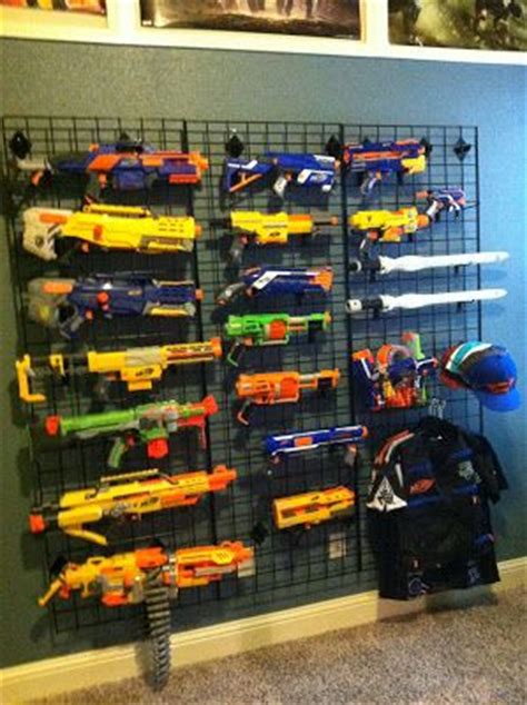 Need some place aesthetically pleasing and convenient to store them. Check out this Nerf Gun bedroom display for a preen-aged ...