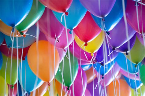 Helium Balloon Pictures Download Free Images On Unsplash
