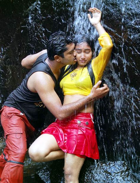 Latest Tamil Movies Stills Kadarkarai Movie Hot Stills