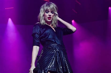 Taylor Swifts ‘city Of Lover Concert Special 8 Best Moments