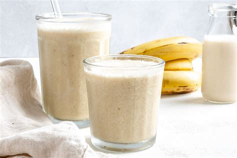 Quick Banana Milkshake Without Ice Cream See Add Ins And Variations