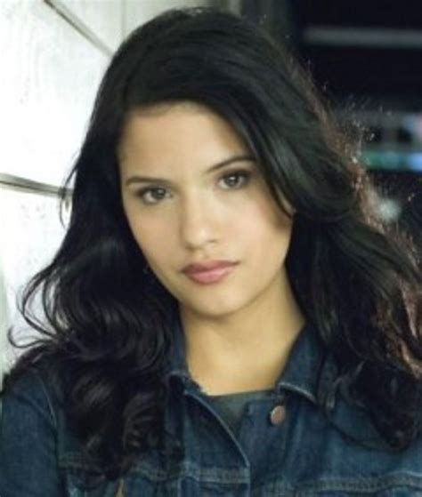 beautiful women of native american descent canadian actress tanaya beatty s mother is of first