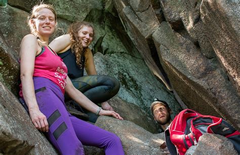 Dead Mans Cave Sleeping Giant Green Trail Hamden Ct