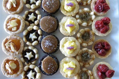 Spending time with your family and trying out easy christmas also, i'm obsessed with baking traditional cookies. Traditional Canadian Christmas Cookies 2013 | Canadian ...