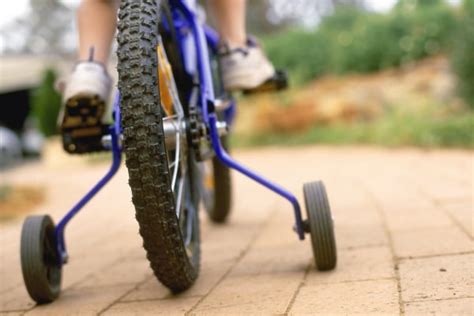5 Reasons Why You Shouldnt Use Stabilisers On Your Kids Bike
