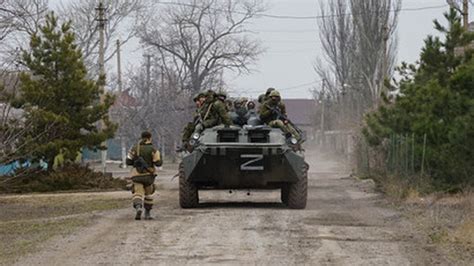 Guerre En Ukraine Les Soldats Russes Envoy S Au Front Viennent En