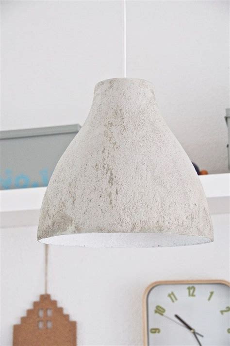 Diy Concrete Lamp In 2020 Betonnen Lamp Concrete Diy Diy Lamp