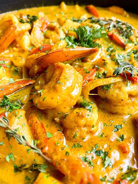 Easy Coconut Curry Shrimp Recipe Be Greedy Eats Where Food Meets