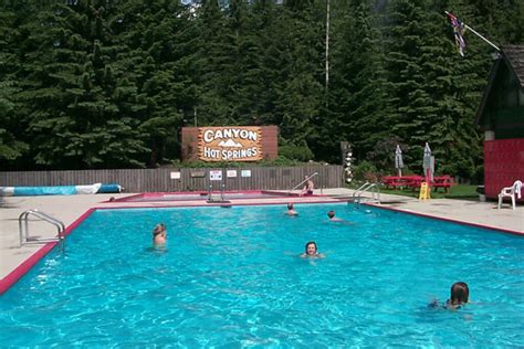 12 Best Hot Springs In Bc 2024